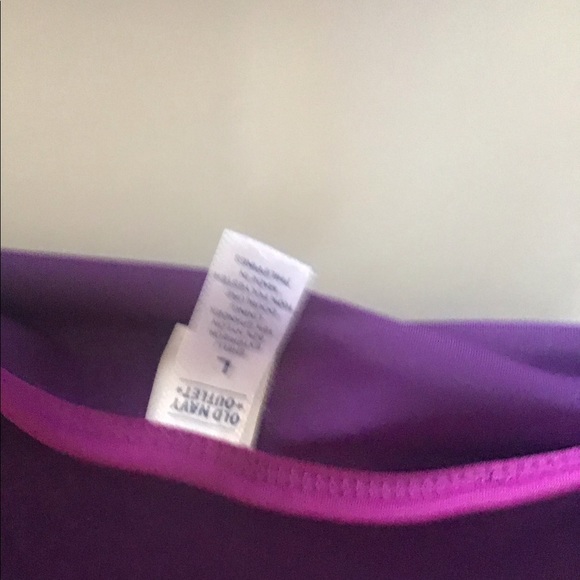 Old navy tankini purple the bottom is a L top M 💜 pretty colored suit.500 - Picture 5 of 9